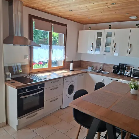 Duplex Dans Maison Normande Avec Accès Au Jardin Appartement *