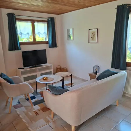 Duplex Dans Maison Normande Avec Accès Au Jardin *